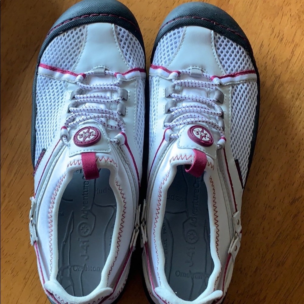 J-41 Tahoe Women’s White Shoes